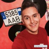 Chatear con andresgr8 de Cleveland