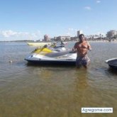 Busco conocer gente.