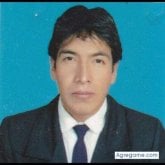 Gerente general. Busco pareja. Quiero