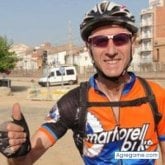 Busco hacer amistades. Amistad. Formal.