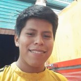 Empresario. Enojon. Maduras.