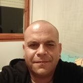 Mujer de 25 a 65 no importa físico.