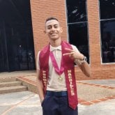 Cortes y amorosos muak.