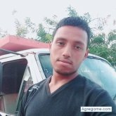 Busco hacer amistades. Hombres guapos.