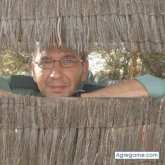 ARTHUR41 chico casado en Albacete