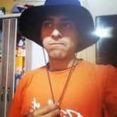 Busco ligar. Mujeres.