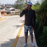 Alguien real y que sepa lo que busca.