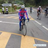 Mujer. Deportista. Deporte.