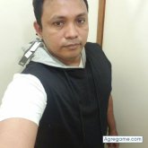 Profesor. Busco conocer gente. Conocer