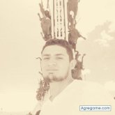 Busco pareja. Mujer sensillas. Alegre