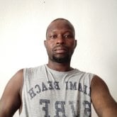 Soy hombre Buscas chicas solteas. Yo 