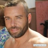 Busco conocer gente. Cita. Chico joven