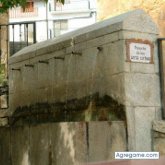 Ninguna. Busco ligar. Chica. Amable y