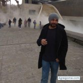 Ronione chico soltero en Bilbao