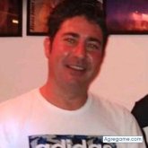 Me dedico a la metalúrgica.