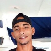 Trabajo. Busco pareja. Busco una chica q