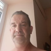 Busco pareja. Me gusta reír mucho y