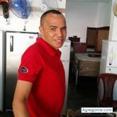 Independiente. Busco pareja. Algo