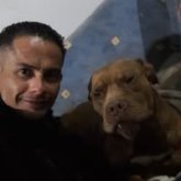 Una chica con quién compartir cosas una