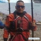 Busco hacer amistades.