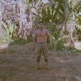 Trabajo. Cariño muy alegre con muchos