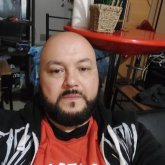 Pintor. Estoy buscando uma mujer madura