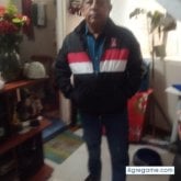 Independiente. Busco conocer gente.