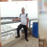 Trabajo. Busco pareja. Mujeres. Bueno.