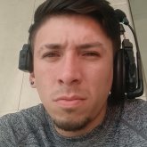 Operador. Busco ligar. Conocer,pasarla