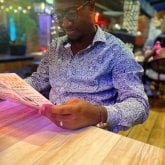 Busco conocer gente. Una persona que