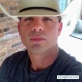 Busco ligar. Mujeres.