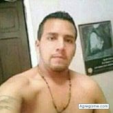 Encuentra Hombres Solteros en Santa Fe