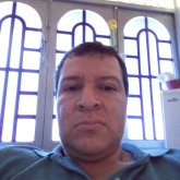 Empleado. Busco pareja. Busco amistades