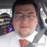 Busco pareja. Conocer varias mujeres. Un