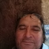 Maduro  y maduras ambos  igual con