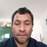 Mujer que nos veamos a escondidas. Una