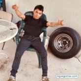 Axel Vazquez, Chico de Azusa para Chicos en Agregame.
