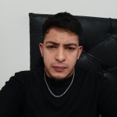 Hola buenas noches soy un chico joven.