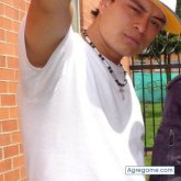 Musico. Busco pareja. Una persona