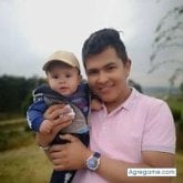 Busco pareja. Amigas. Buena persona.