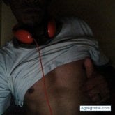 Empleado. Busco chatear. Serio. Todo.