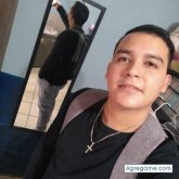 Estudiante y trabajador. Busco conocer