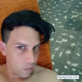 Busco pareja. Mujer. Divertido. La