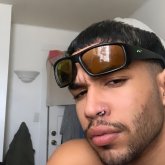 Busco hacer amistades. Amigos.