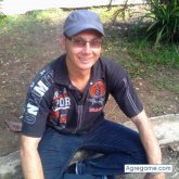 Encuentra Hombres solteros en Villa Hermosa