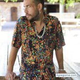 Autonomo. Busco pareja. Ver qué sucede.