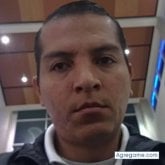 Encuentra Hombres solteros en Burunga