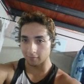 Busco ligar. Para salir. Me gusta salir.