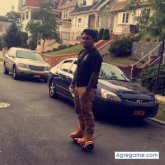 MOBbanana chico soltero en Homestead