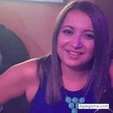 Mujeres solteras en Escazú
